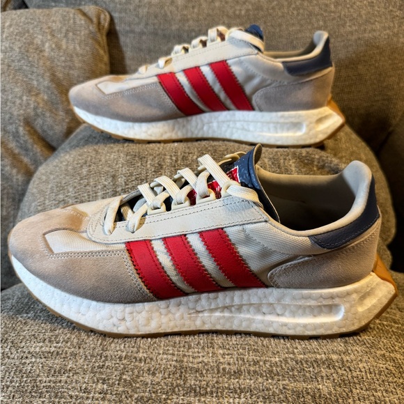 Adidas Retro ES Men's Red and Blue Sneakers Size 10.5 - Picture 2 of 6